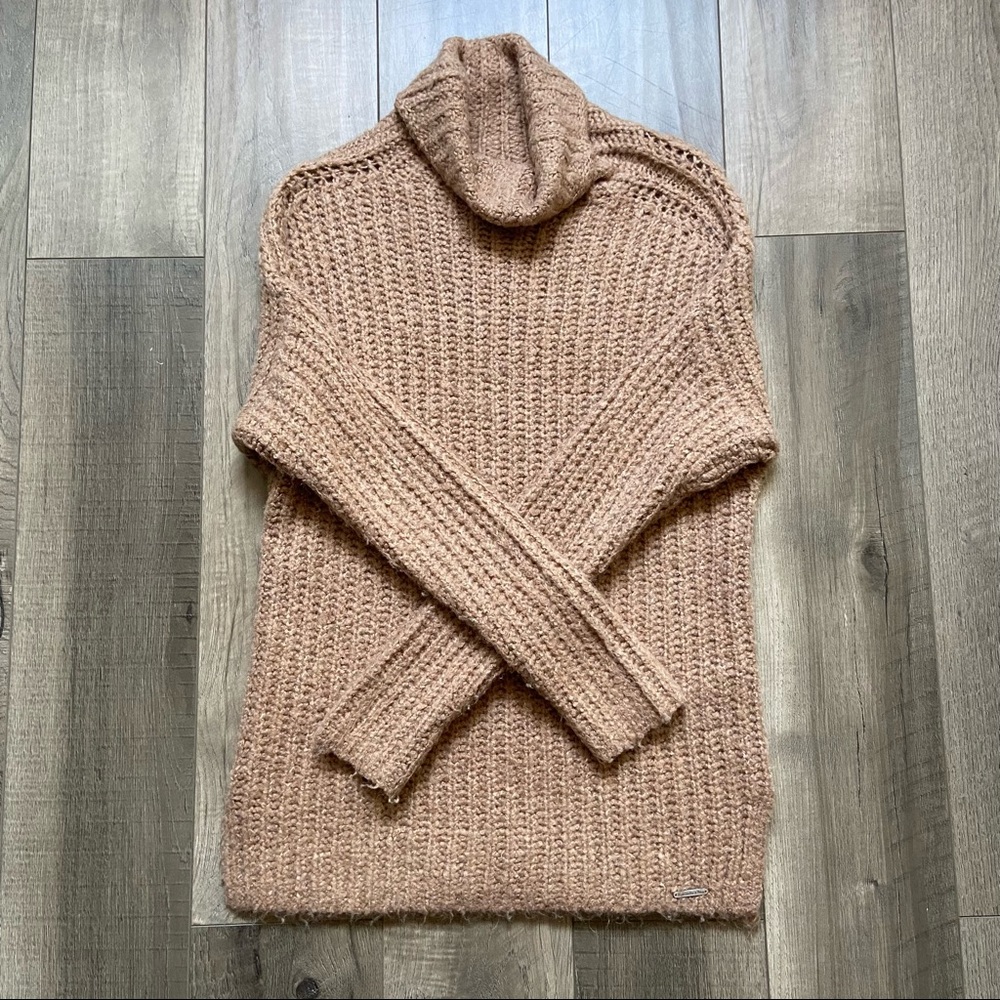 A&F Turtleneck Knitted Oversized Sweater